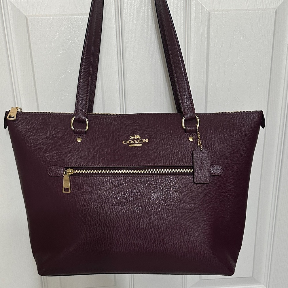 Coach Gallery Deep Purple/Plum Leather Tote 79608